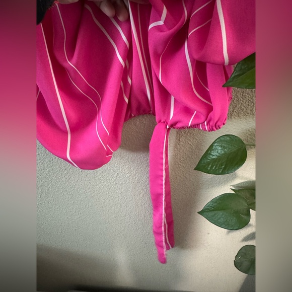 Vince Camuto plus size off the shoulder top - Picture 5 of 7